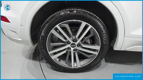 AUDI Q5 45 TFSI QUATTRO PREMIUM