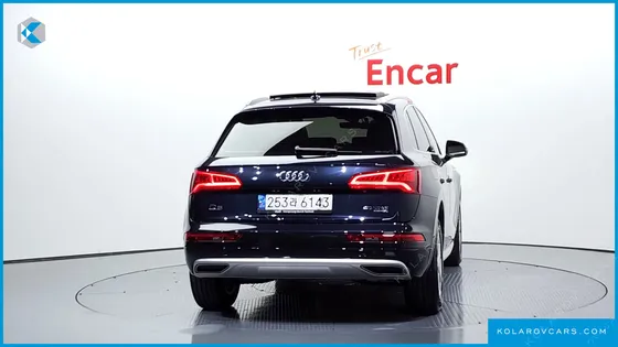AUDI Q5 45 TFSI QUATTRO