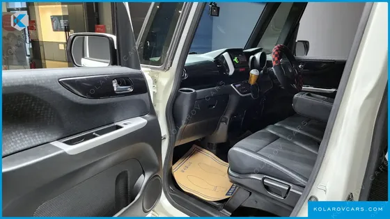 HONDA N-BOX 0.6 2WD