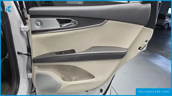 LINCOLN NAUTILUS 2.7 RESERVE AWD