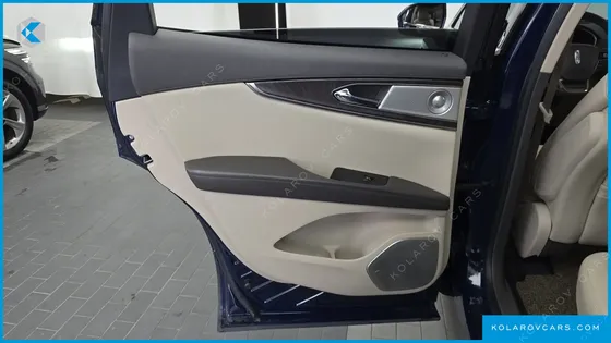 LINCOLN NAUTILUS 2.7 RESERVE AWD