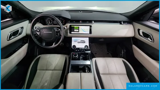 LAND ROVER RANGE ROVER VELAR 3.0 D300 R-DYNAMIC SE