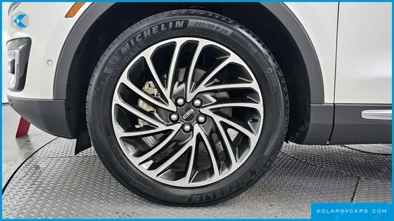 LINCOLN NAUTILUS 2.7 RESERVE AWD