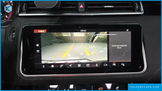 LAND ROVER RANGE ROVER VELAR 3.0 D300 R-DYNAMIC SE