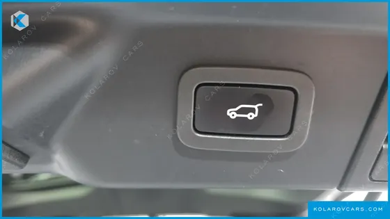 LAND ROVER RANGE ROVER VELAR 3.0 D300 R-DYNAMIC SE