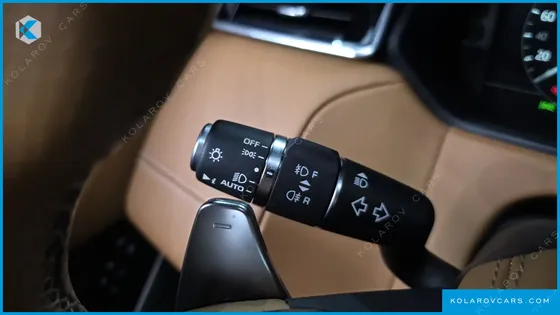 LAND ROVER RANGE ROVER VELAR 3.0 D300 R-DYNAMIC HSE