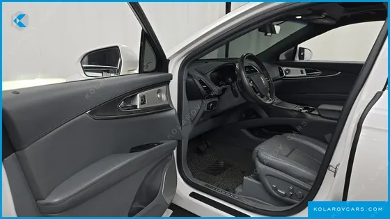 LINCOLN NAUTILUS 2.7 RESERVE AWD