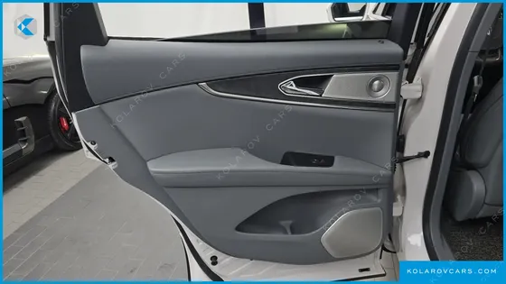 LINCOLN NAUTILUS 2.7 RESERVE AWD