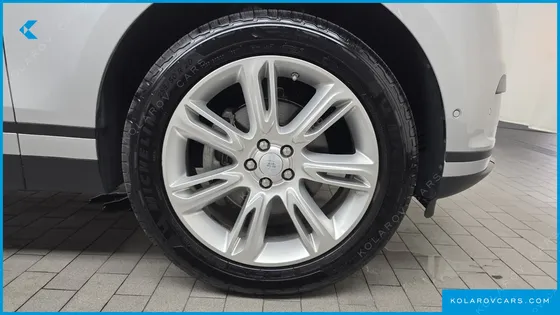 LAND ROVER RANGE ROVER VELAR 2.0 D240 SE