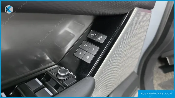 LAND ROVER RANGE ROVER VELAR 2.0 D240 SE