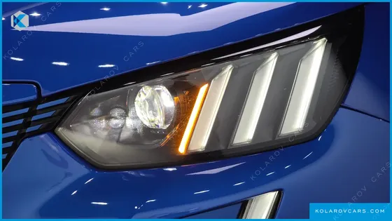 PEUGEOT 2008 EV GT