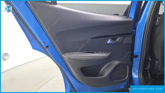 PEUGEOT 2008 EV GT