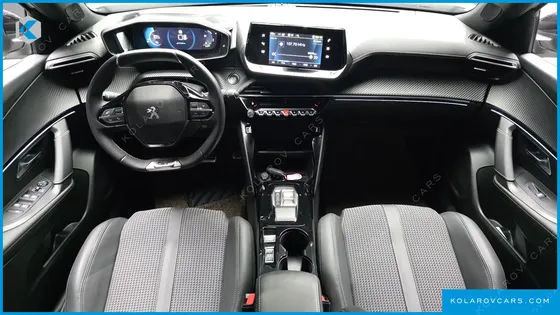PEUGEOT 2008 EV GT