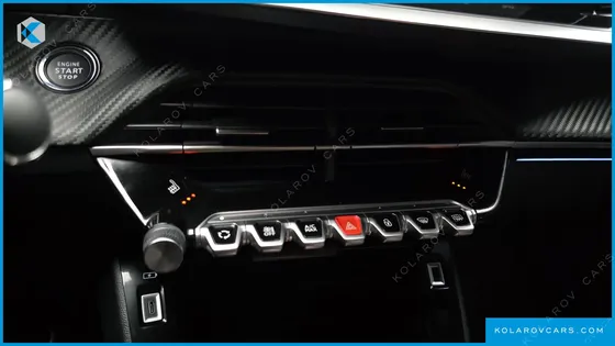 PEUGEOT 2008 EV GT