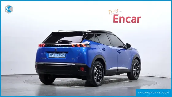 PEUGEOT 2008 EV GT