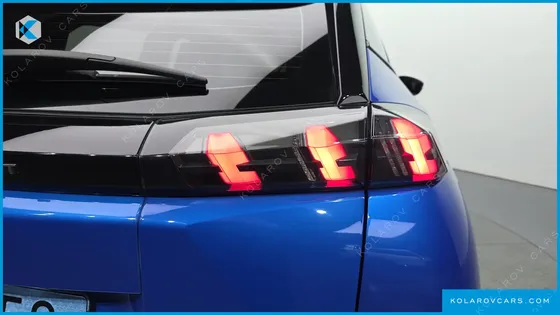 PEUGEOT 2008 EV GT