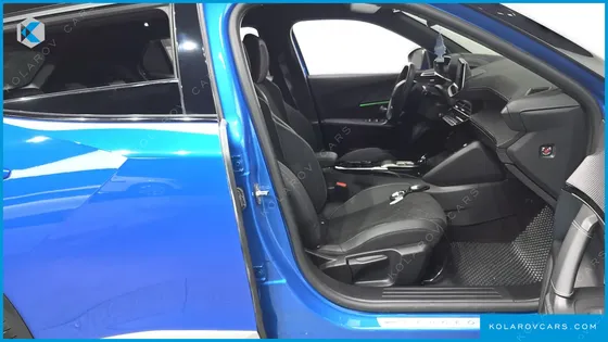 PEUGEOT 2008 EV GT