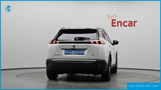 PEUGEOT 2008 EV GT