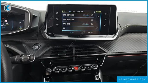 PEUGEOT 2008 EV GT
