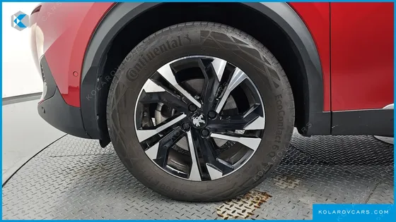 PEUGEOT 2008 EV GT