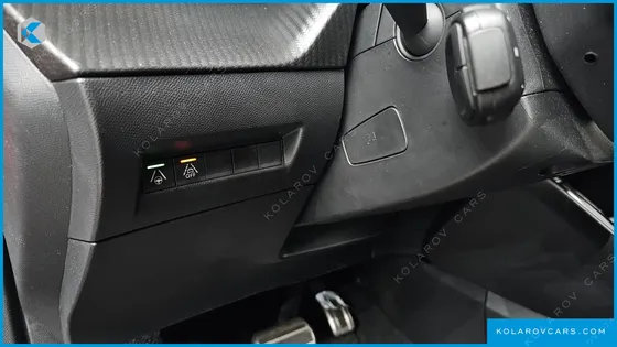 PEUGEOT 2008 EV GT