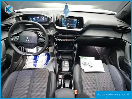 PEUGEOT 2008 EV GT