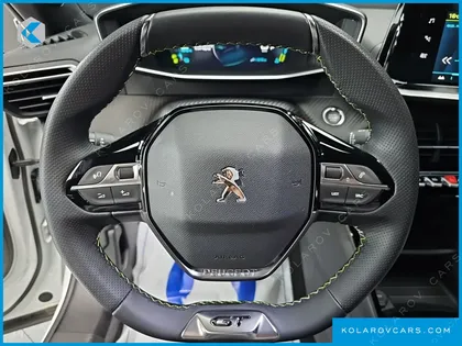 PEUGEOT 2008 EV GT