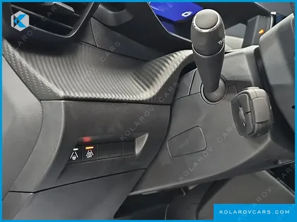 PEUGEOT 2008 EV GT