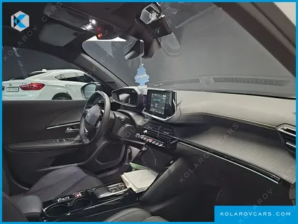 PEUGEOT 2008 EV GT
