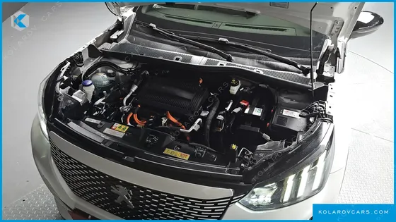 PEUGEOT 2008 EV GT