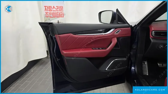 MASERATI LEVANTE 3.0 AWD