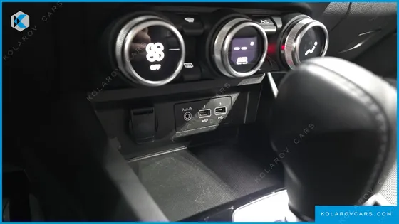 RENAULT KOREA XM3 1.3 TCE RE SIGNATURE