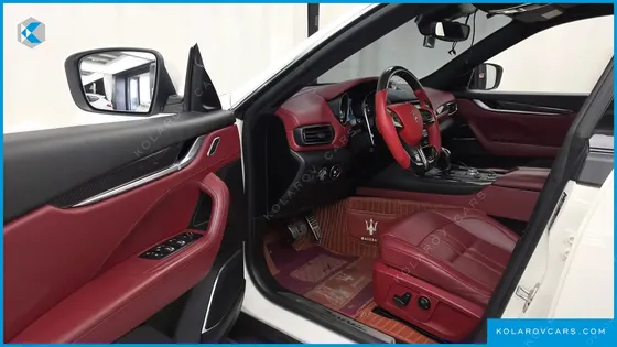 MASERATI LEVANTE 3.0 AWD GRANSPORT