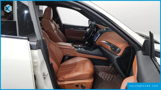 MASERATI LEVANTE 3.0 AWD GRANSPORT