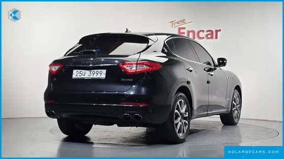 MASERATI LEVANTE 3.0 AWD GRANLUSSO