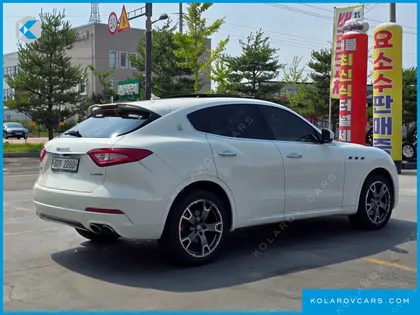 MASERATI LEVANTE 3.0 AWD SPORT