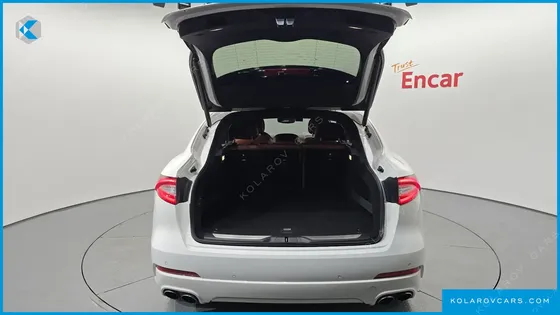 MASERATI LEVANTE 3.0 AWD GRANLUSSO