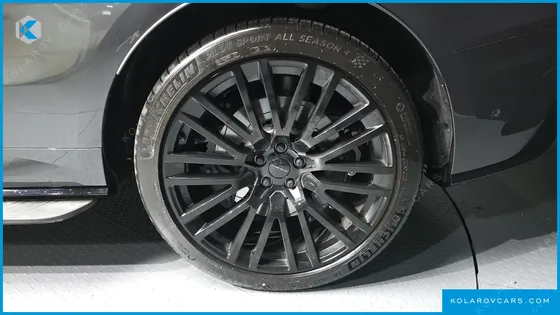 LAND ROVER RANGE ROVER SPORT P635 SV