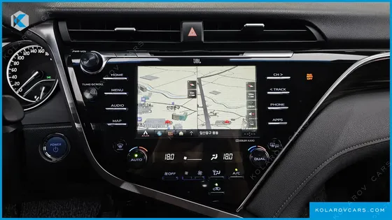 TOYOTA CAMRY 2.5 XLE HYBRID