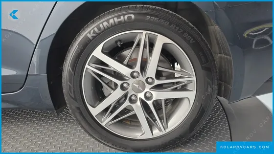 GENESIS G70 DIESEL 2.2 4WD