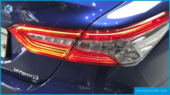 TOYOTA CAMRY 2.5 XLE HYBRID