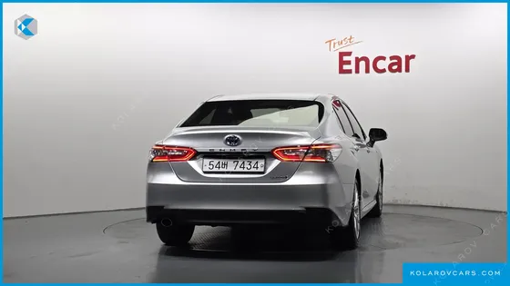 TOYOTA CAMRY 2.5 XLE HYBRID
