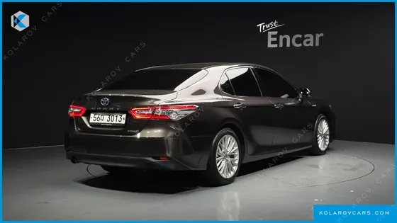 TOYOTA CAMRY 2.5 XLE HYBRID