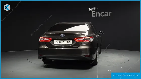 TOYOTA CAMRY 2.5 XLE HYBRID