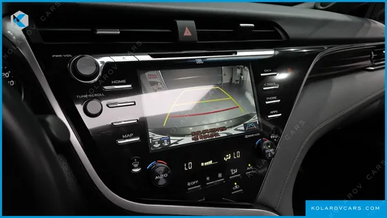 TOYOTA CAMRY 2.5 XLE HYBRID