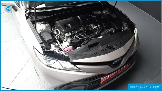 TOYOTA CAMRY 2.5 XLE HYBRID