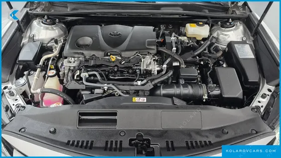 TOYOTA CAMRY 2.5 XLE HYBRID