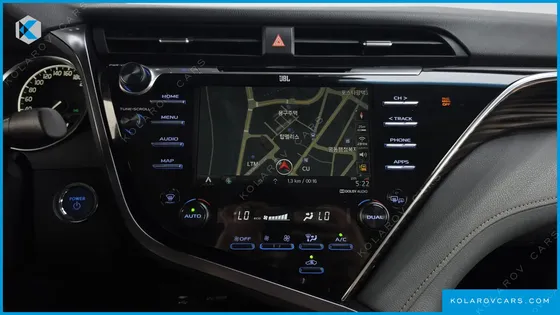 TOYOTA CAMRY 2.5 XLE HYBRID