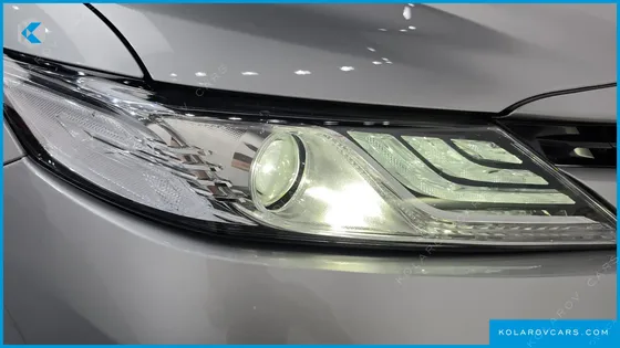 TOYOTA CAMRY 2.5 XLE HYBRID