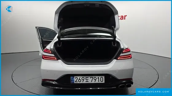 GENESIS G70 DIESEL 2.2 4WD